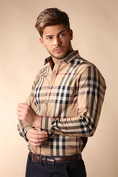 collo burberry a ferri|burberry clothing for men.